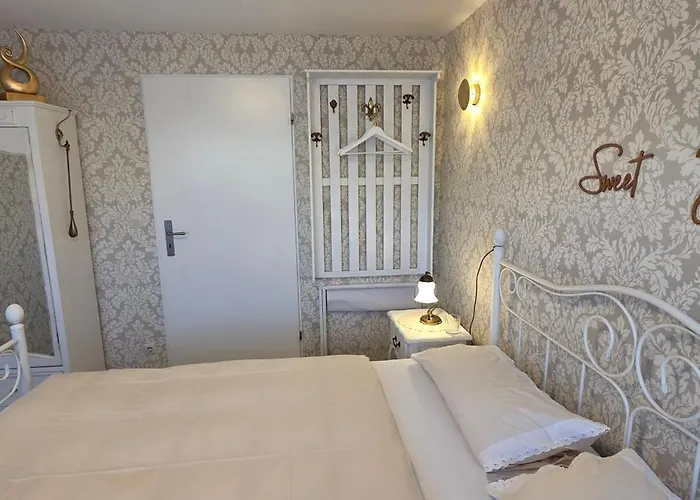 'stay Friends' Apartment